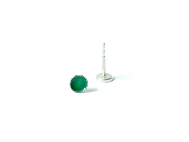 Emailleohrstecker 4mm grün